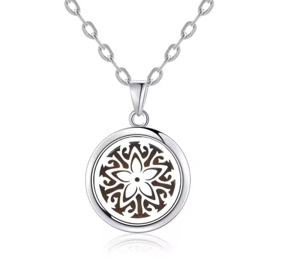 Aromatherapy Small Locket Necklace (Beauty) Aroma Jewelry Your Oil Tools 